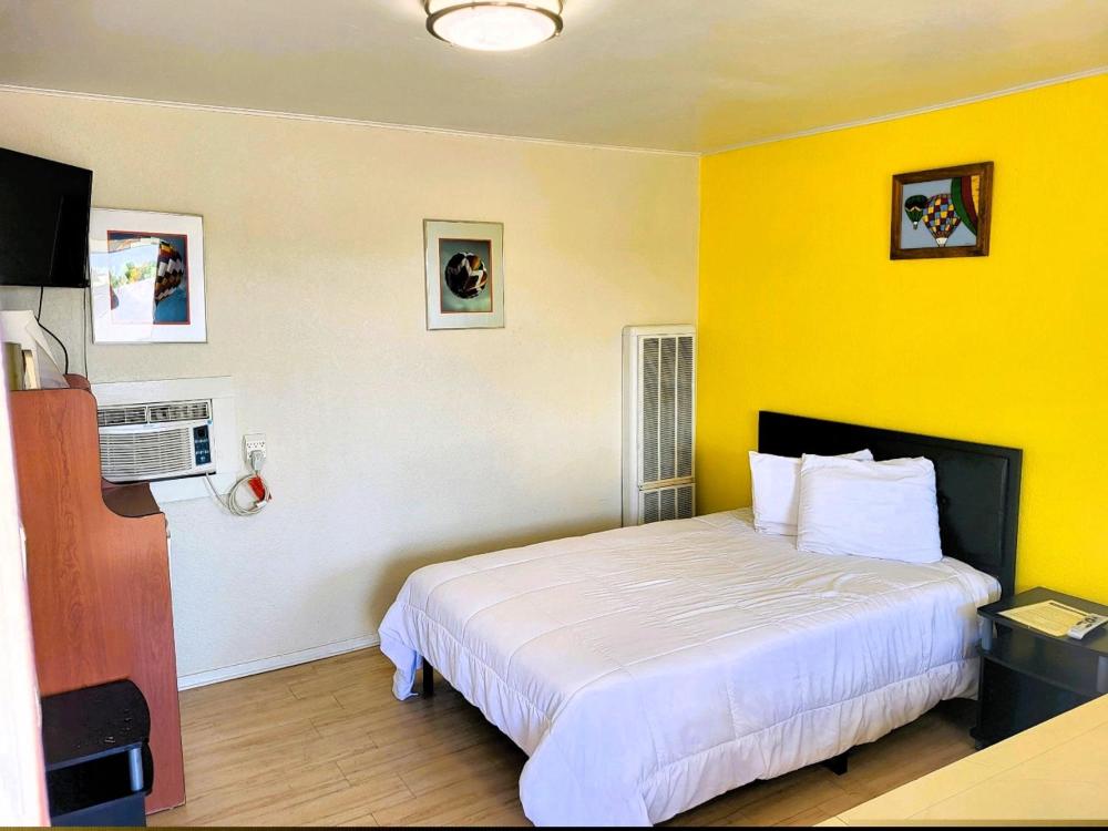 Double Room interior